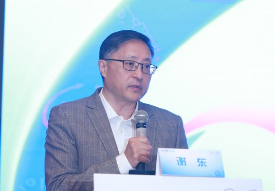 谢东.jpg